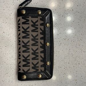 Large Michael Kors wallet